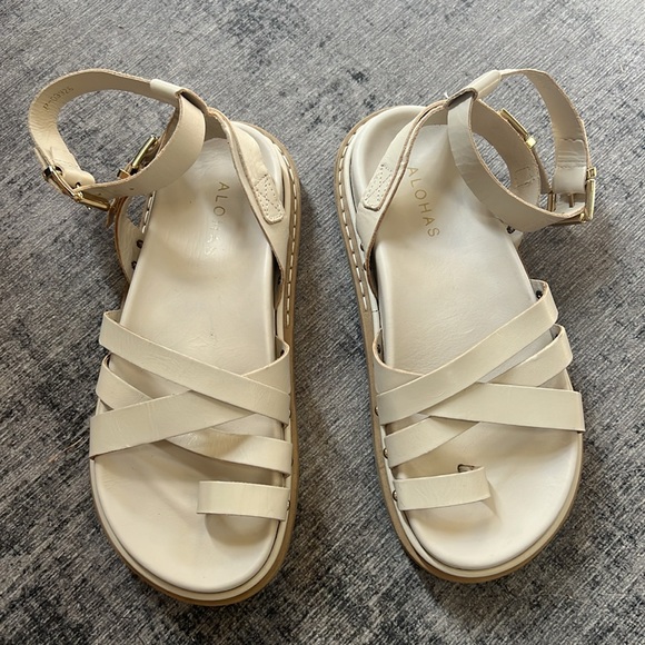 ALOHAS Shoes - ALOHAS Buckle Up Gladiator Sandals
